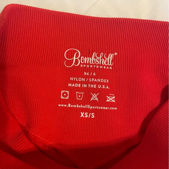 Red Ribbed Bombshell set.  Top M leggings xs.  New without tags! - Picture 6 of 8